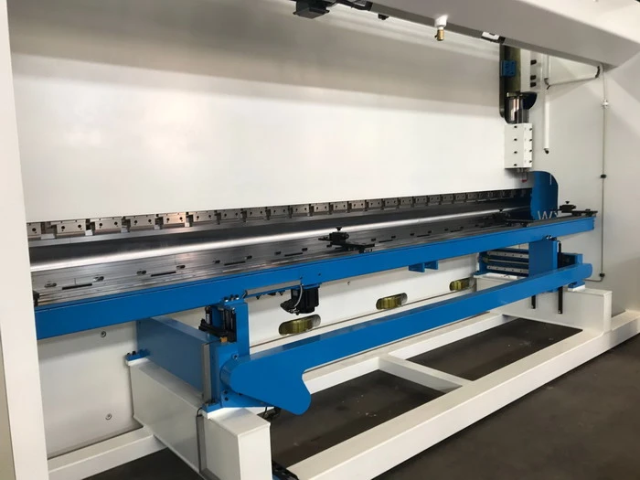 china AHYW Yawei 300T6M 5 axis cnc press brakes da58t 20 ft sheet metal bending machine factory supplier