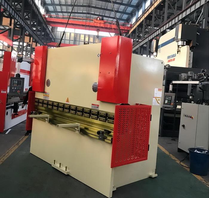 AHYW 3mtr Metal Bending Machines 125T