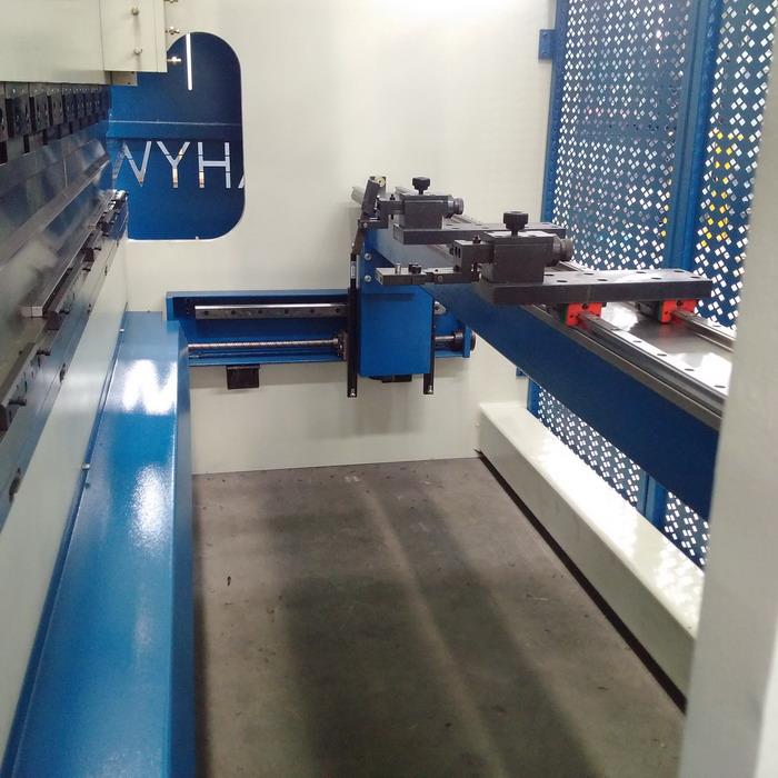 AHYW Yawei 4 axis cnc press brake XR Auto bending back gauges