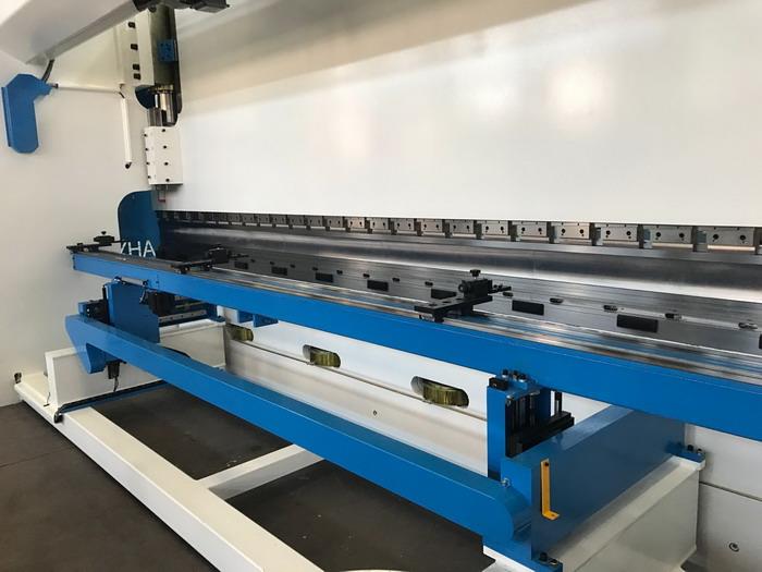 AHYW Yawei PBA 300T6M Galvanized sheet bending XR auto bending back gauge